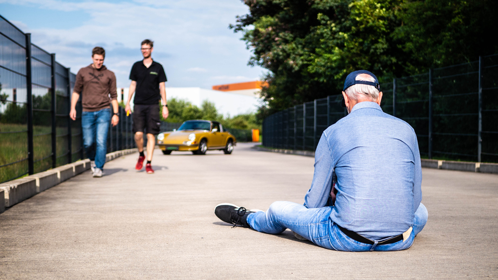 Rollout: Porsche 911S Targa Ölklappenmodell - Ein 11er lernt laufen...