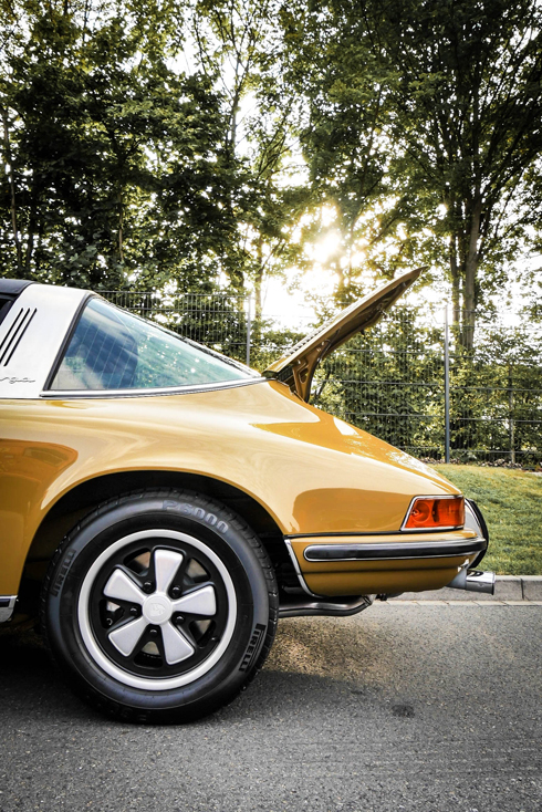 Rollout: Porsche 911S Targa Ölklappenmodell - Ein 11er lernt laufen...