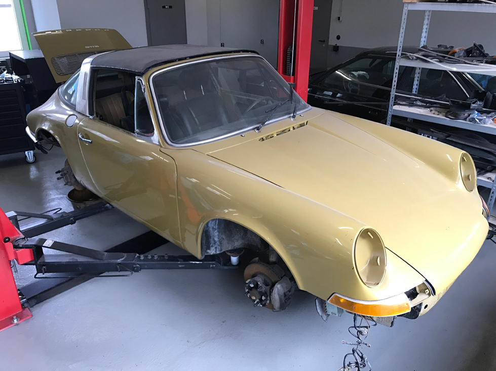 Projektreview: Porsche 911S Targa 1972 Ölklappenmodell